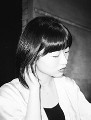 ムン・スジン Moon Sujin